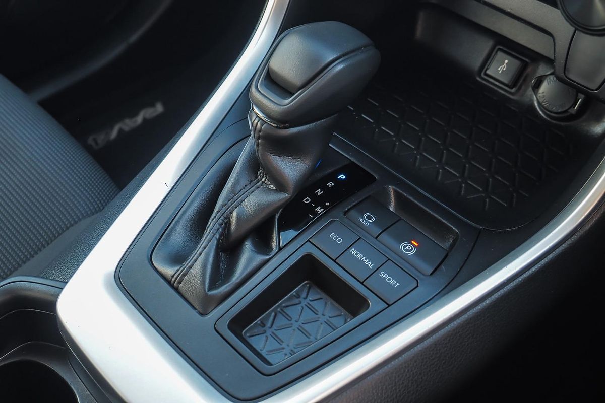 2020 Toyota RAV4 GX MXAA52R