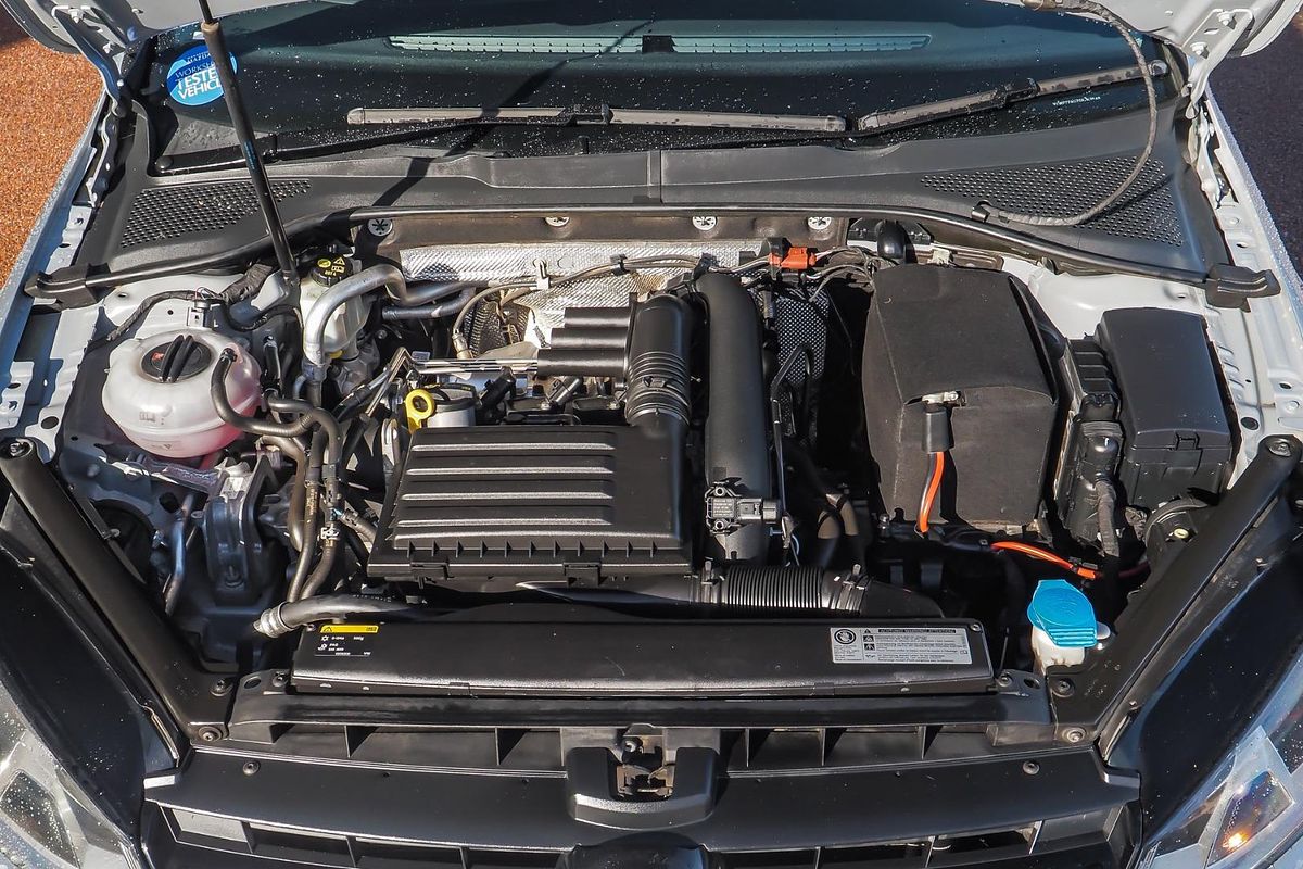 2016 Volkswagen Golf 92TSI Comfortline 7
