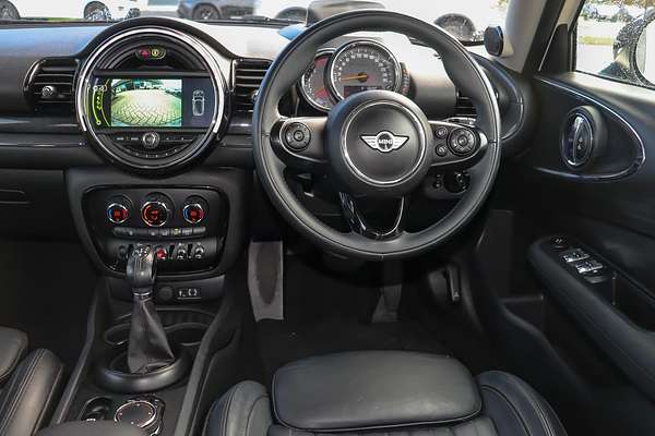 2015 MINI Clubman Cooper F54