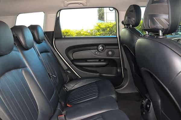 2015 MINI Clubman Cooper F54
