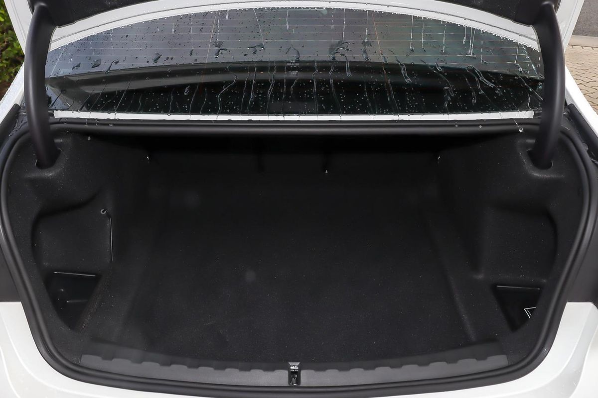 2023 BMW 3 Series 330i M Sport G20 LCI