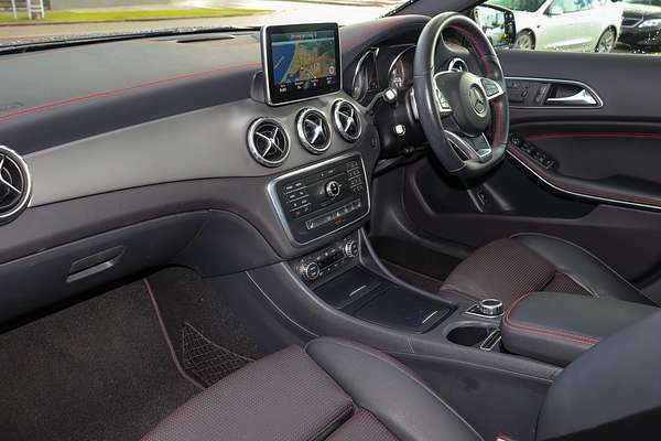 2016 Mercedes-Benz GLA-Class GLA200 d X156