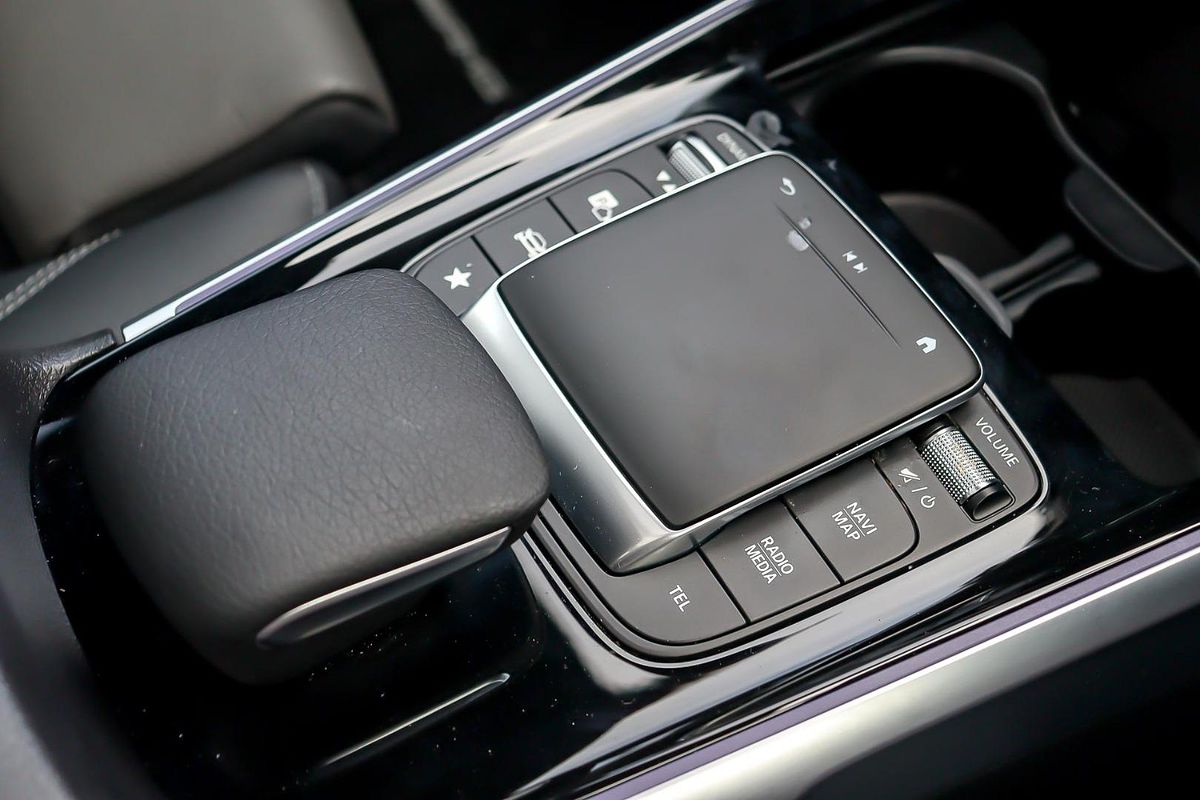 2023 Mercedes-Benz GLB-Class GLB250 X247