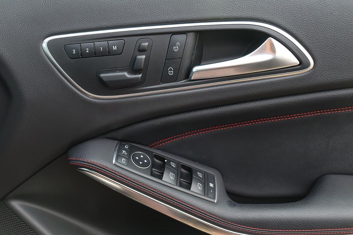 2016 Mercedes-Benz GLA-Class GLA200 d X156
