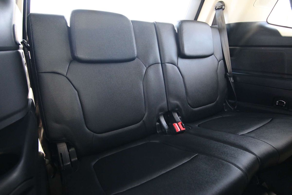 2024 Ford Everest Ambiente 2.0L
