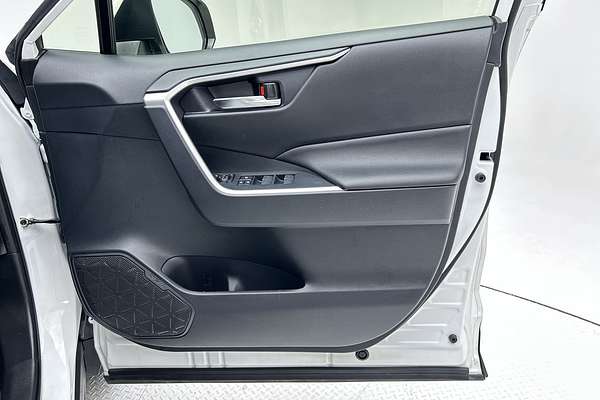 2022 Toyota RAV4 GXL AXAH52R