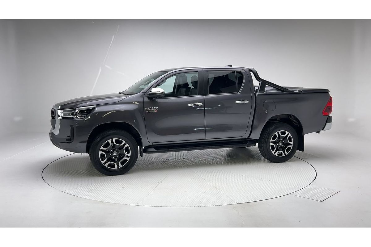 2023 Toyota Hilux SR5 GUN126R 4X4