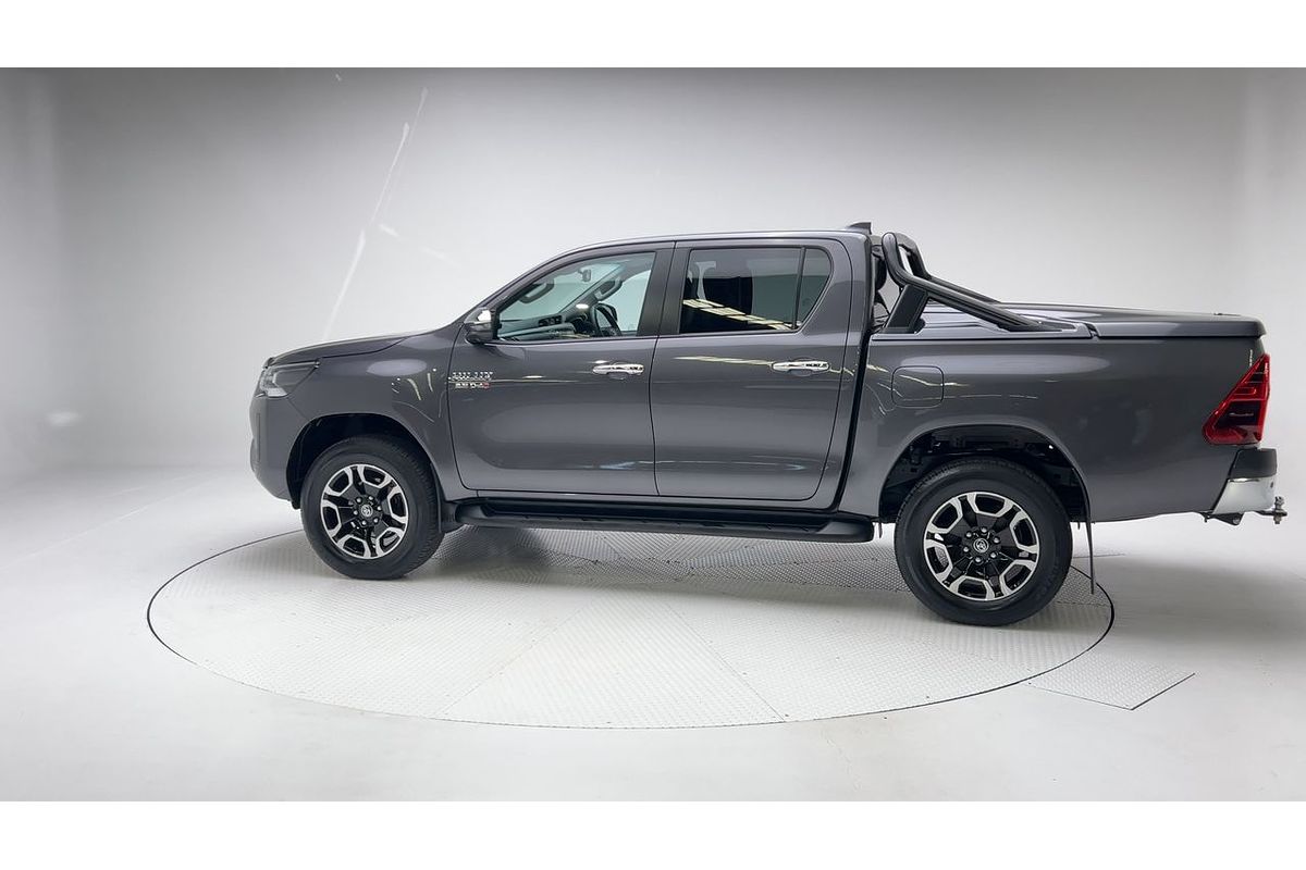 2023 Toyota Hilux SR5 GUN126R 4X4