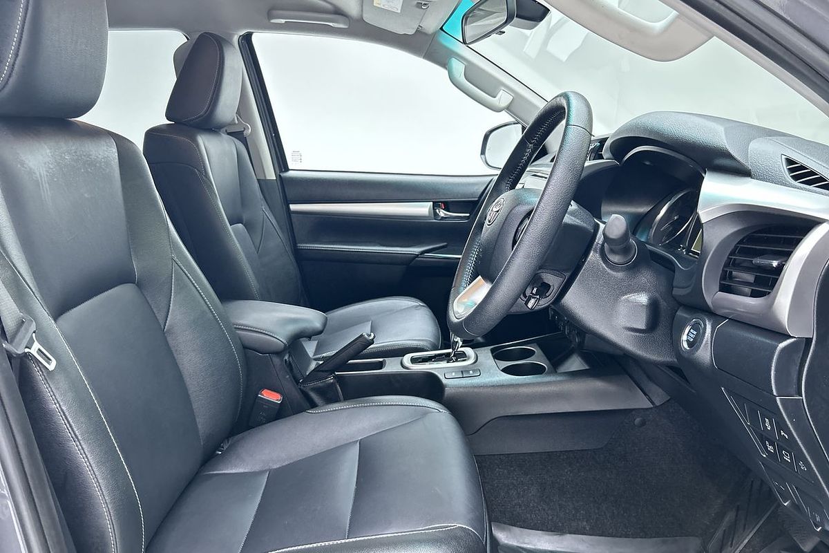 2023 Toyota Hilux SR5 GUN126R 4X4