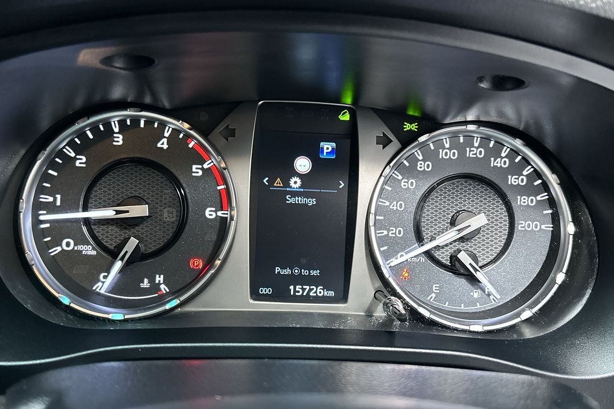 2023 Toyota Hilux SR5 GUN126R 4X4