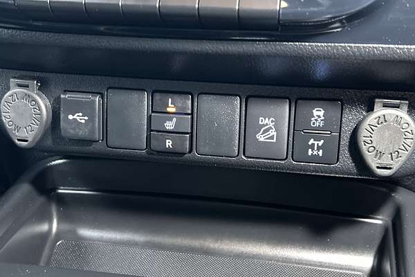 2023 Toyota Hilux SR5 GUN126R 4X4