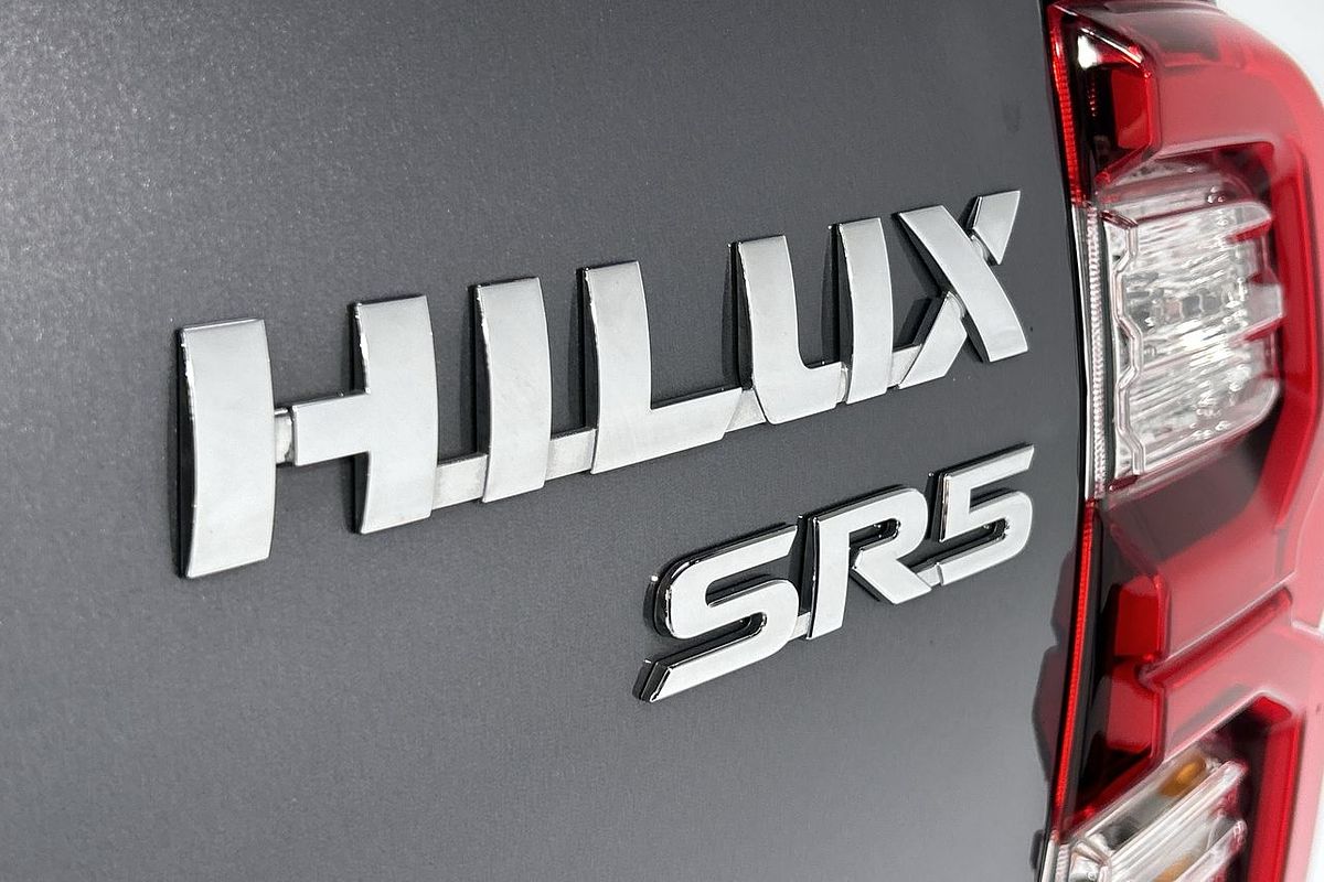 2023 Toyota Hilux SR5 GUN126R 4X4