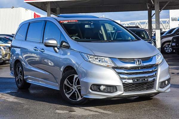 2016 Honda Odyssey VTi-L 5th Gen