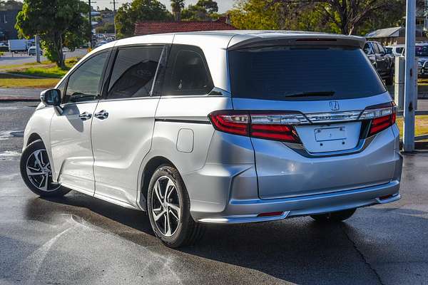 2016 Honda Odyssey VTi-L 5th Gen