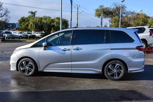 2016 Honda Odyssey VTi-L 5th Gen