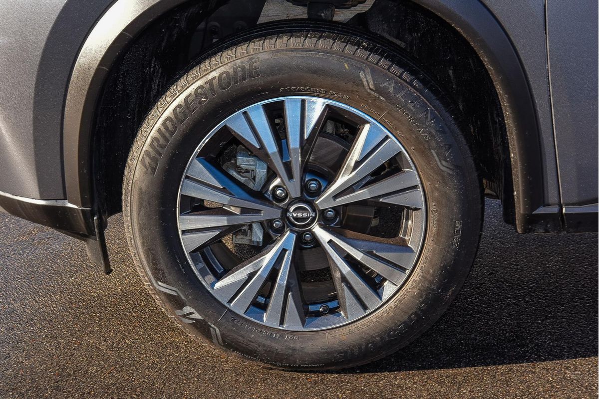 2023 Nissan X-TRAIL ST-L T33
