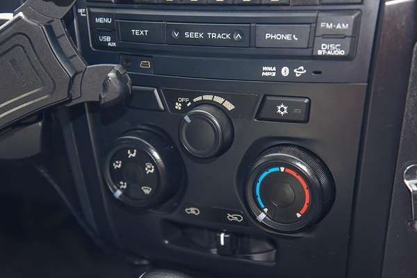 2015 Isuzu D-MAX SX 4X4