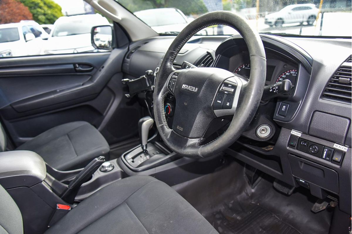 2015 Isuzu D-MAX SX 4X4