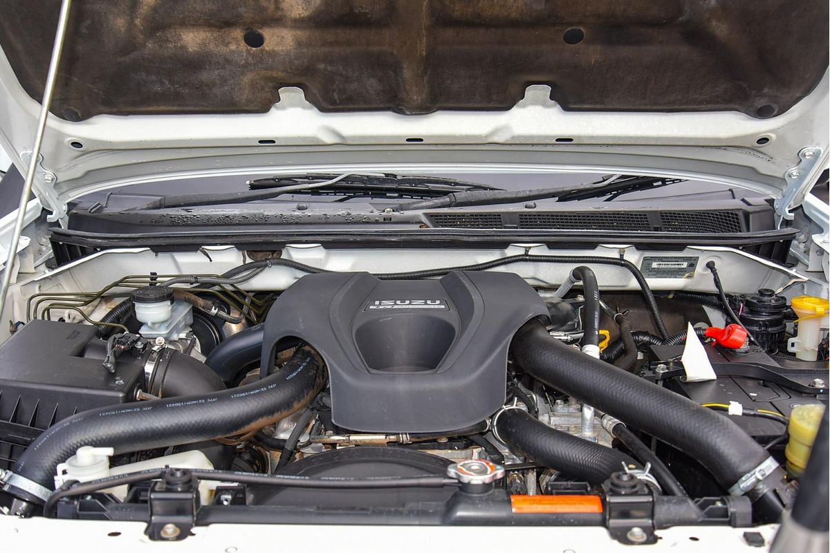 2015 Isuzu D-MAX SX 4X4