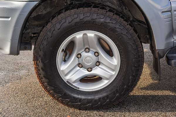 2001 Toyota Landcruiser Prado TX KZJ95R