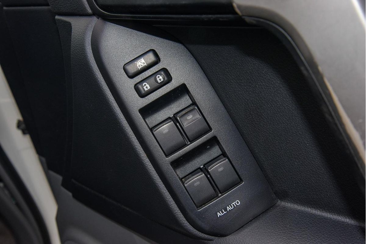 2013 Toyota Landcruiser Prado Altitude KDJ150R
