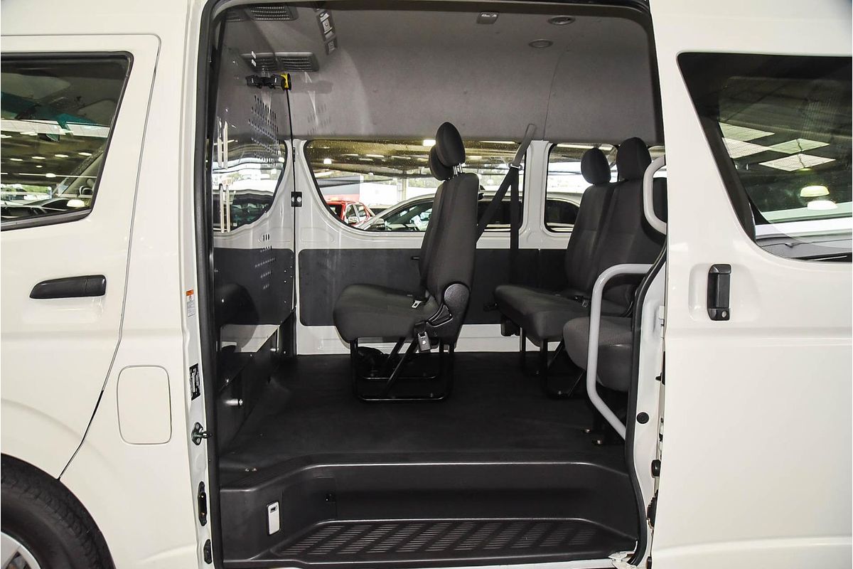 2018 Toyota Hiace Commuter KDH223R