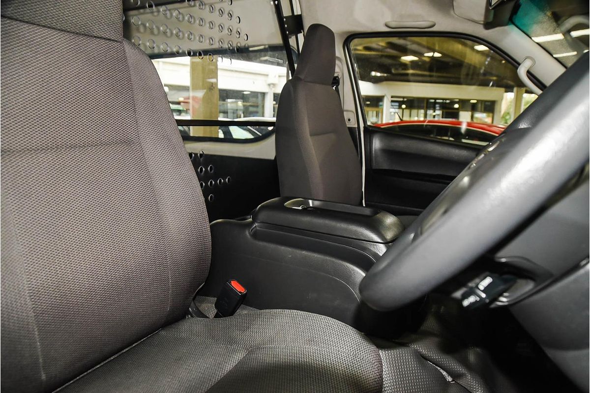 2018 Toyota Hiace Commuter KDH223R