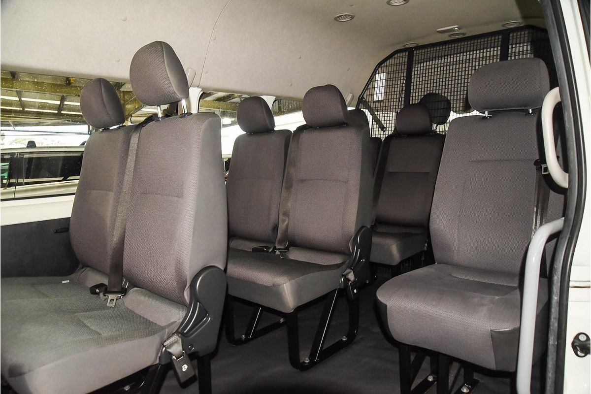 2018 Toyota Hiace Commuter KDH223R