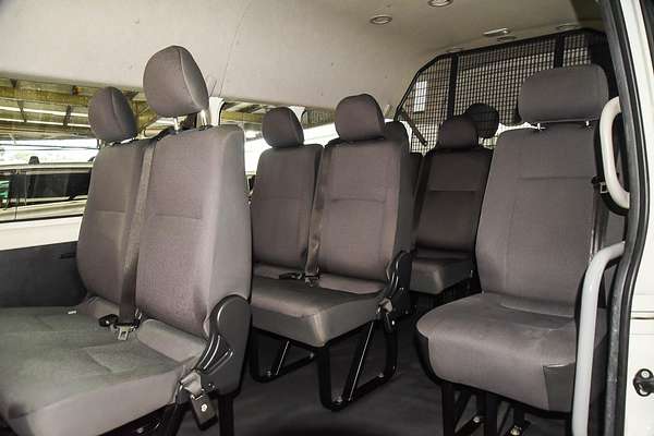 2018 Toyota Hiace Commuter KDH223R