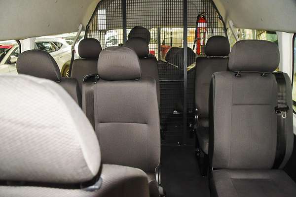 2018 Toyota Hiace Commuter KDH223R