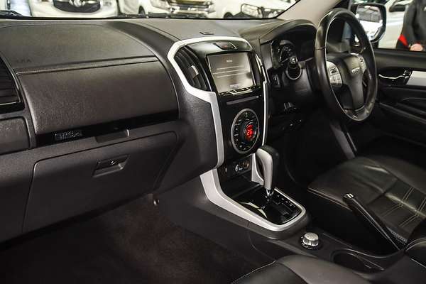 2018 Isuzu MU-X LS-T