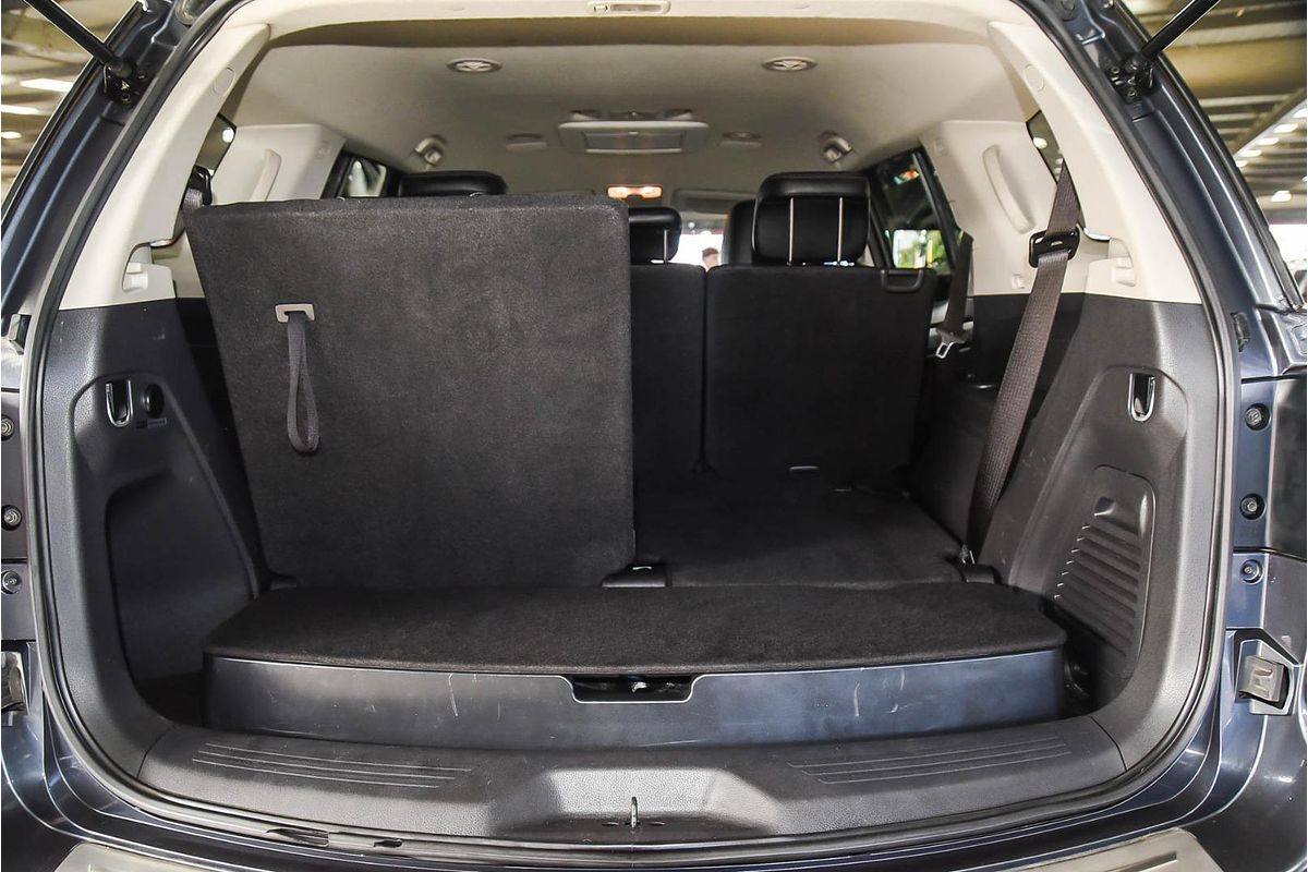 2018 Isuzu MU-X LS-T