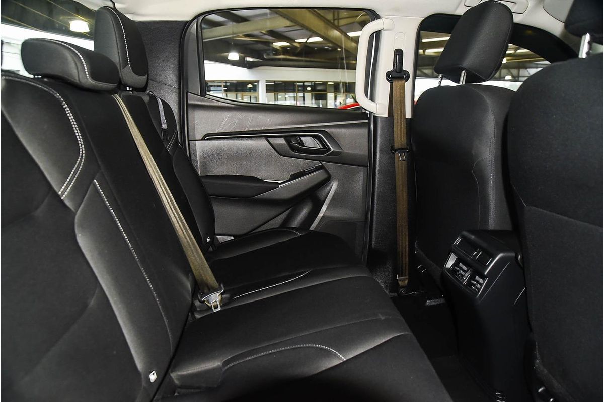 2021 Isuzu D-MAX SX 4X4