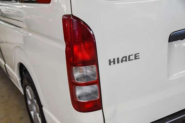 2018 Toyota Hiace Commuter KDH223R