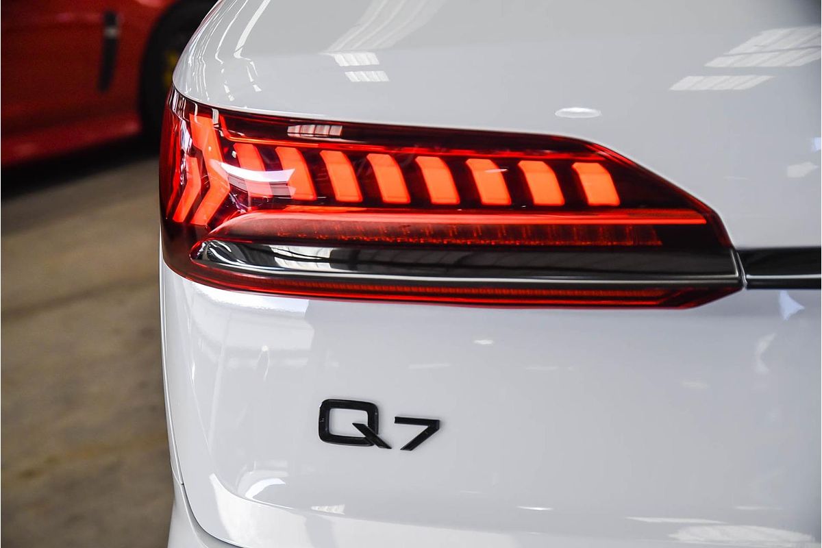 2021 Audi Q7 45 TDI 4M