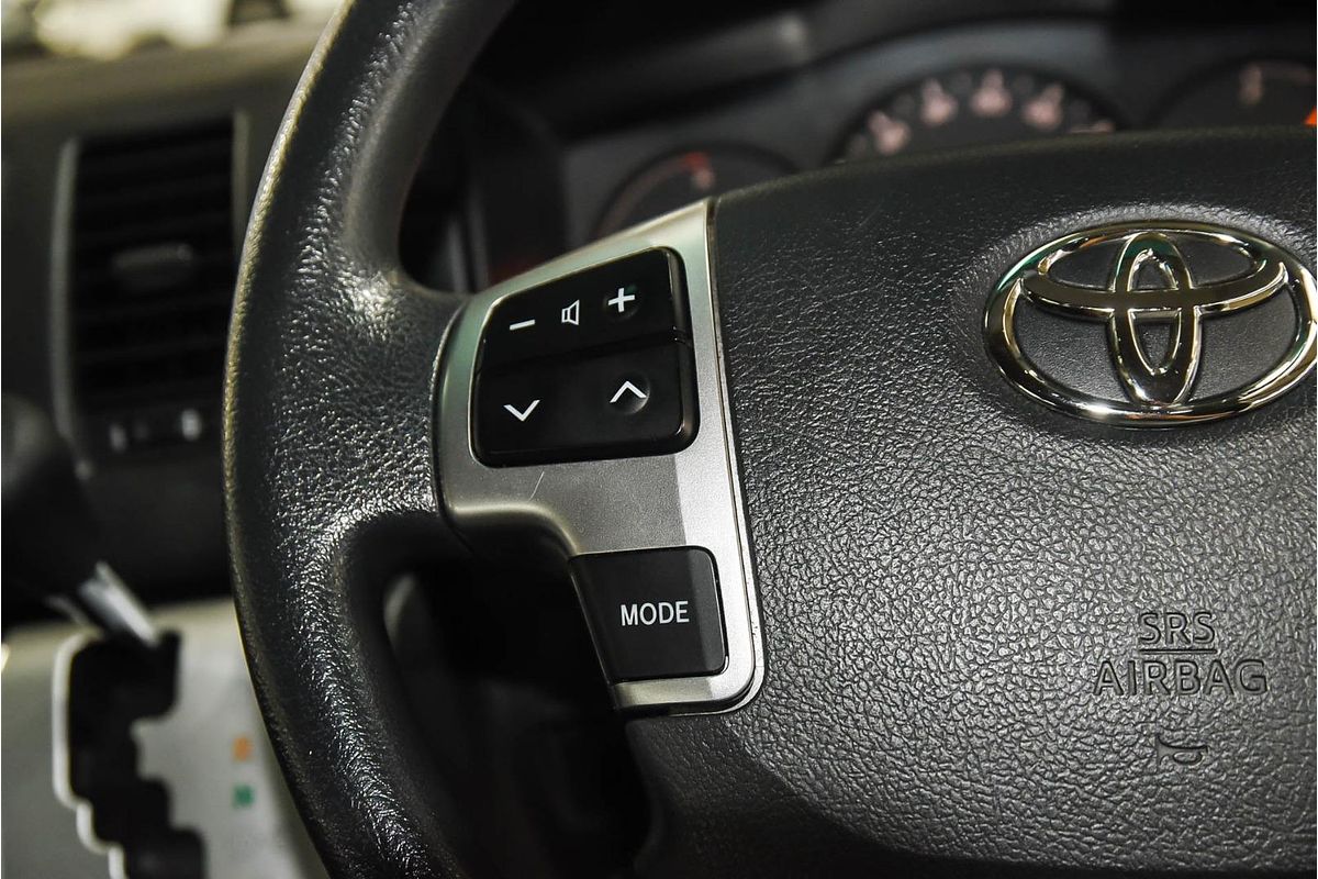 2018 Toyota Hiace Commuter KDH223R