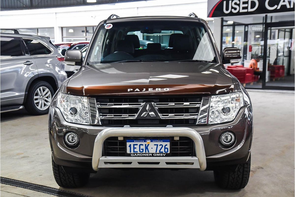 2012 Mitsubishi Pajero VR-X NW