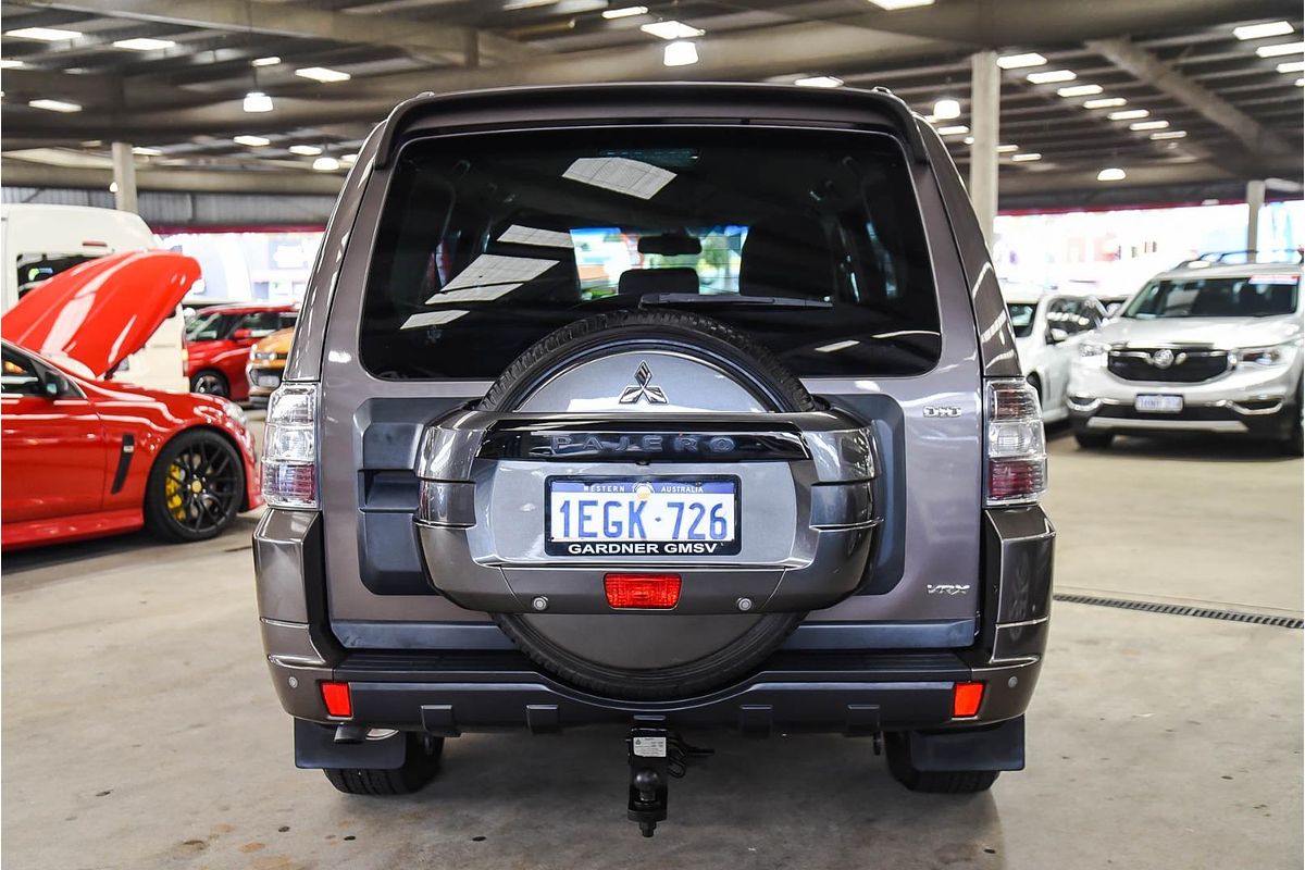 2012 Mitsubishi Pajero VR-X NW