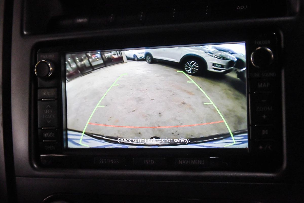 2012 Mitsubishi Pajero VR-X NW