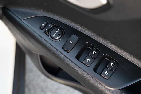 2023 Kia Stonic Sport YB