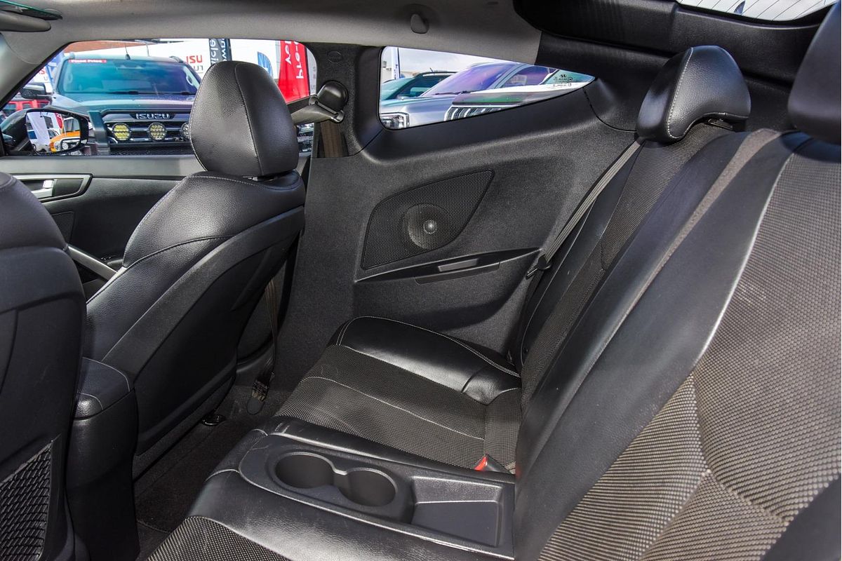2012 Hyundai Veloster SR Turbo FS2