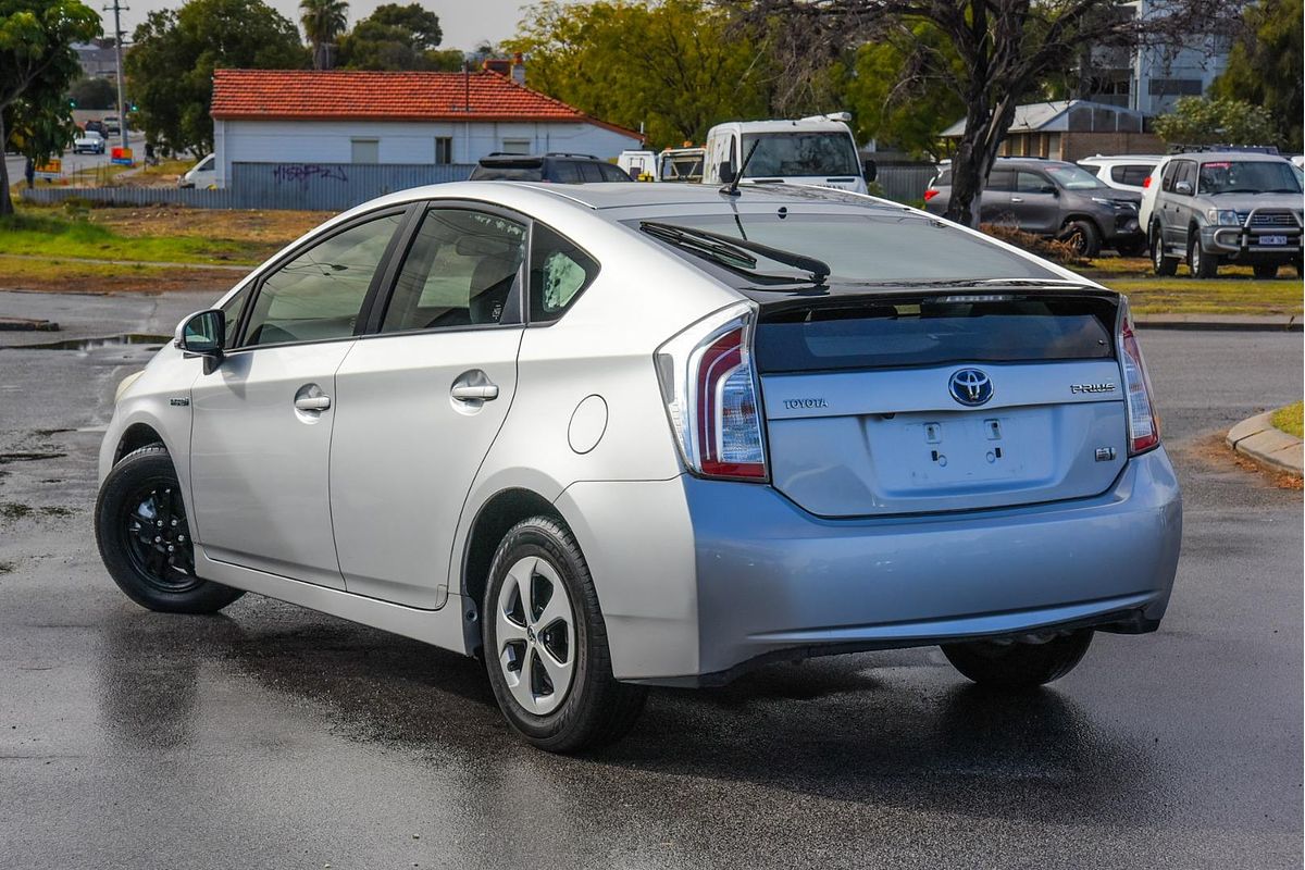 2013 Toyota Prius ZVW30R