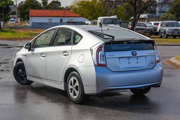 2013 Toyota Prius ZVW30R