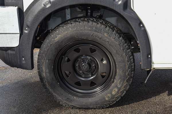 2021 Toyota Hiace Commuter GDH322R