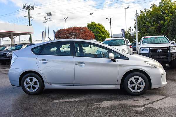 2013 Toyota Prius ZVW30R