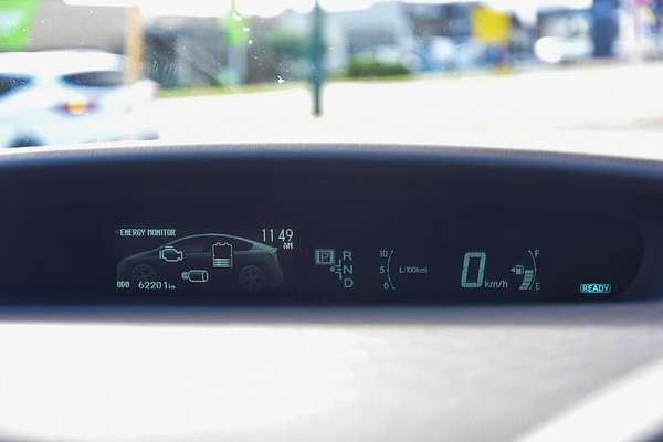 2013 Toyota Prius ZVW30R