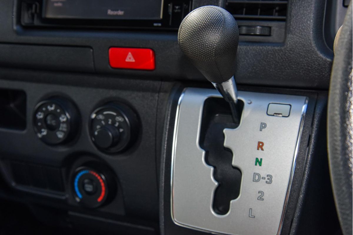 2018 Toyota Hiace KDH201R LWB