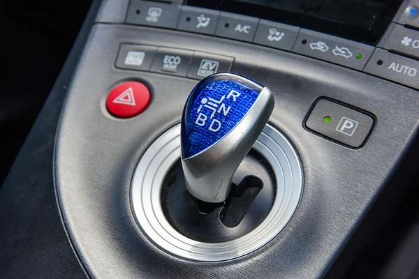 2013 Toyota Prius ZVW30R