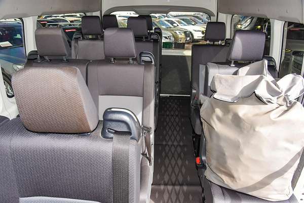 2021 Toyota Hiace Commuter GDH322R