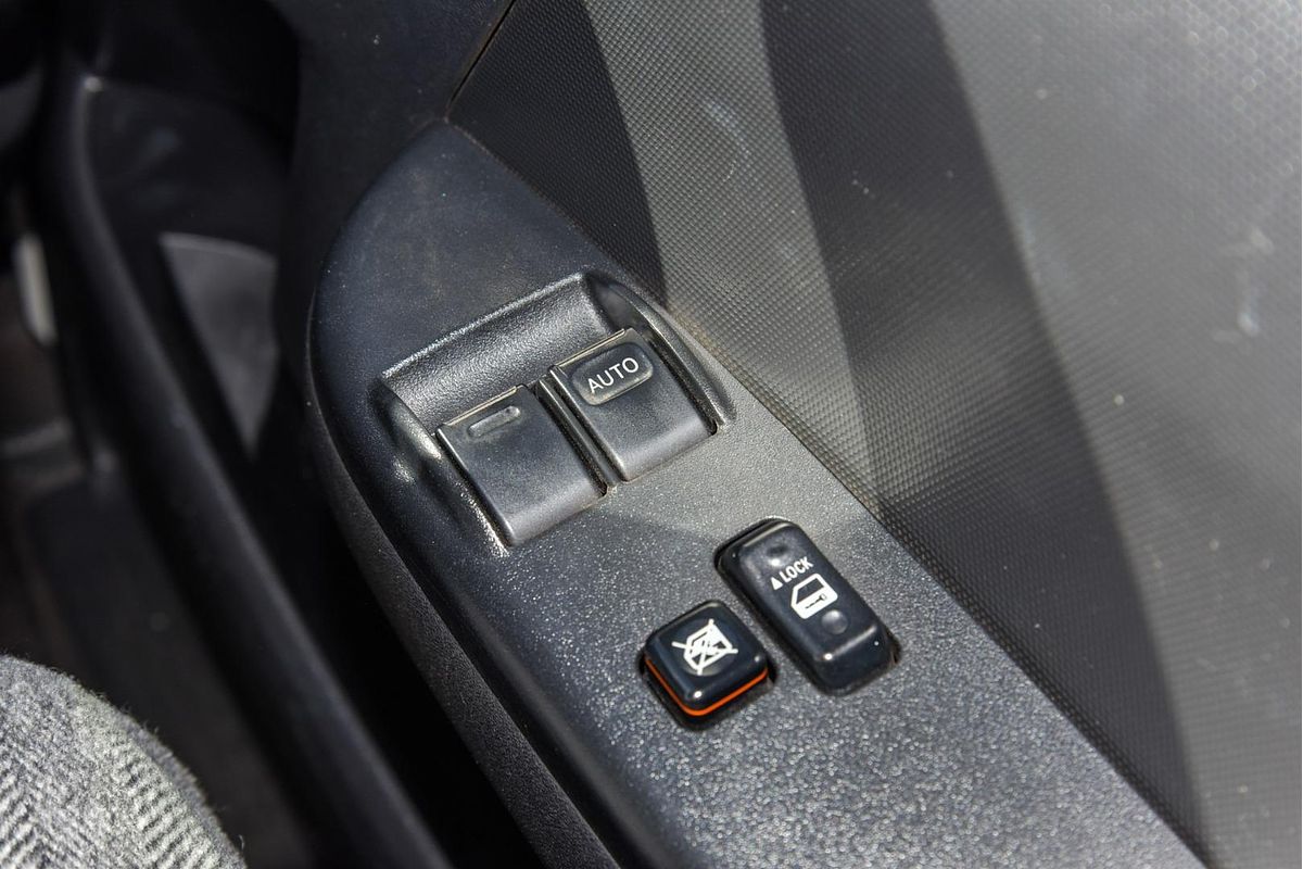 2018 Toyota Hiace KDH201R LWB